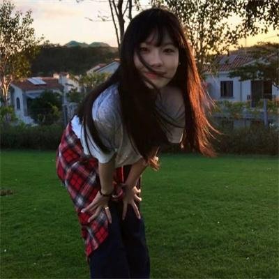 裙角飞扬的时光